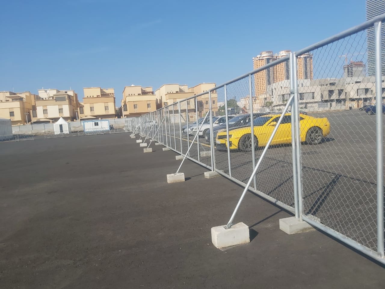 نحن شركة توريد وتركيب حواجز حيراس حواجز موجو حواجز شرطة حواجز تنسا حواجز حديد أسوار الأحداث حواجز الخيزران الأسوار اعتصام سياج من الألومنيوم سياج من الألومنيوم السياج الخشب أسوار شعرية اعتصام السور الأبيض سياج مكهرب الحواجز الخرسانية لجميع المناسبات والأفراح والمعارض