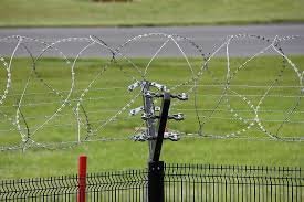 نحن شركة توريد وتركيب حواجز حيراس حواجز موجو حواجز شرطة حواجز تنسا حواجز حديد أسوار الأحداث حواجز الخيزران الأسوار اعتصام سياج من الألومنيوم سياج من الألومنيوم السياج الخشب أسوار شعرية اعتصام السور الأبيض سياج مكهرب الحواجز الخرسانية لجميع المناسبات والأفراح والمعارض